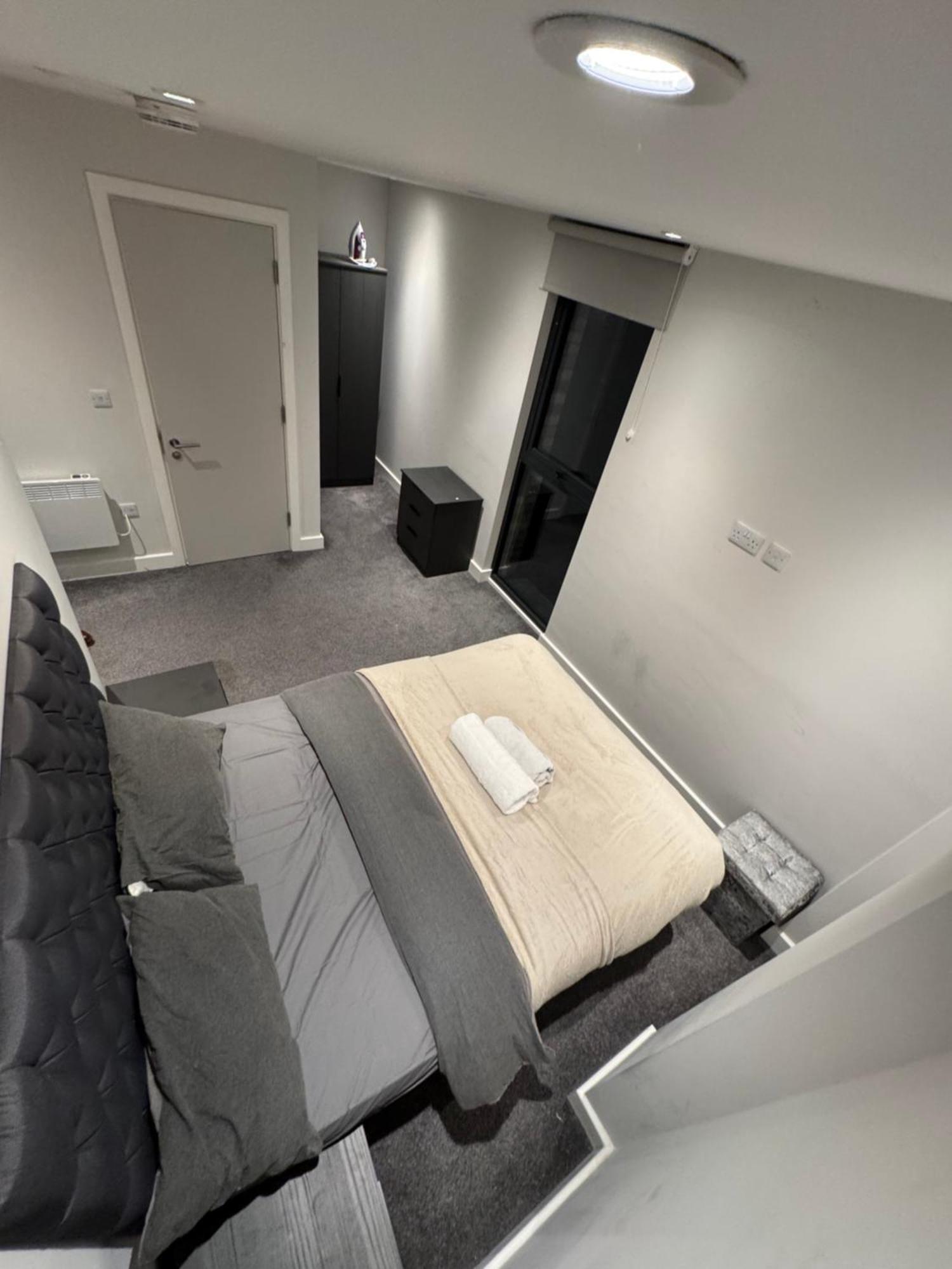 Regent Plaza Apartment Manchester Exterior photo
